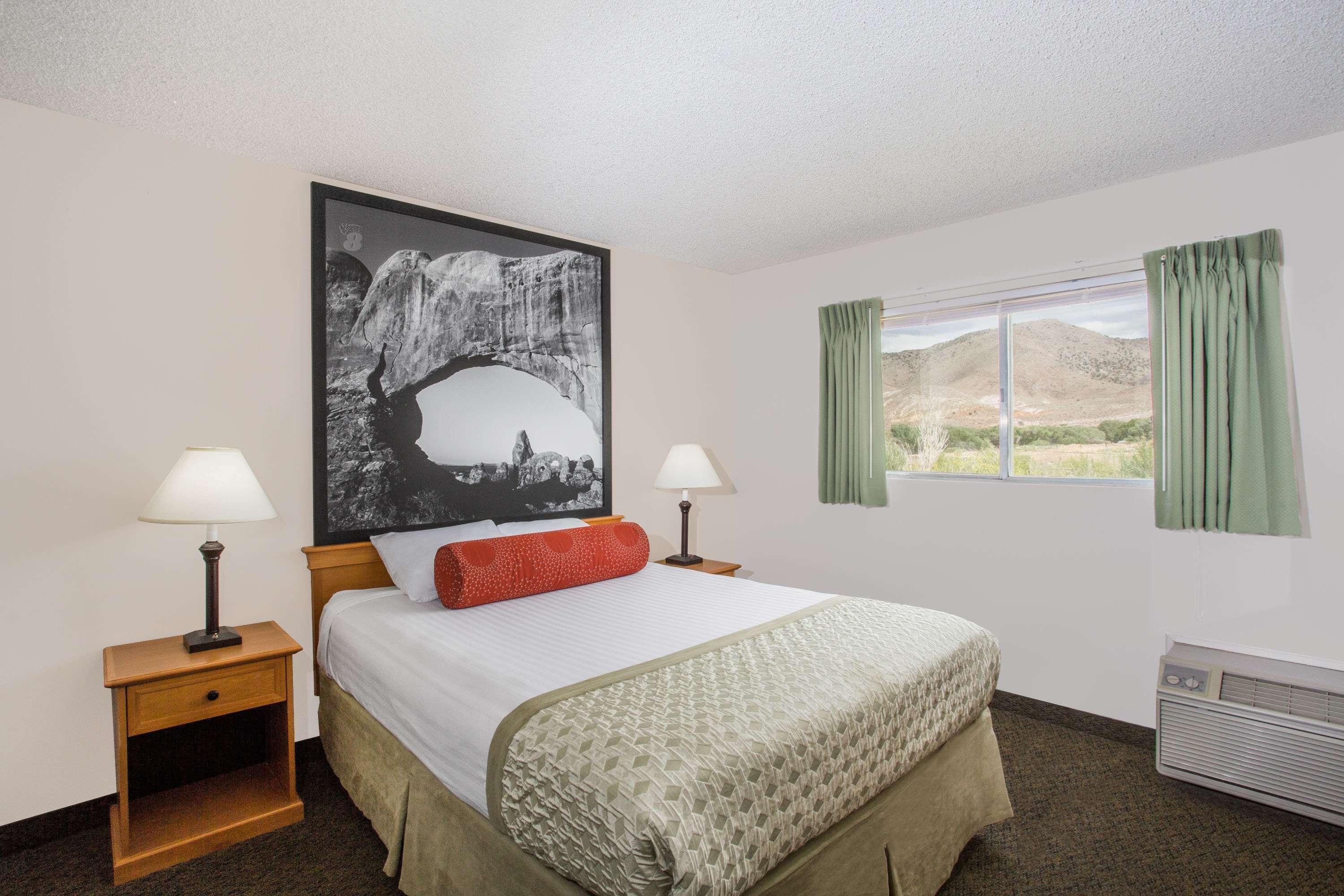 מלון Super 8 By Wyndham Salina/Scenic Hills Area מראה חיצוני תמונה